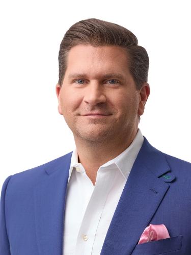 Chris Young Outstanding Alumnus 2