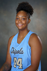 Portrait of Chipola College basketball player Isadora Sousa in uniform