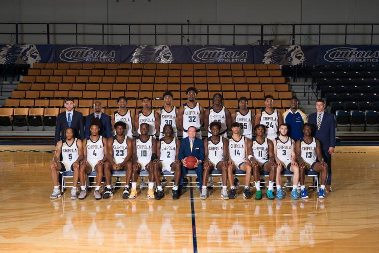 Men's Basketball Group Photo